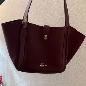 Coach Hadley Turnlock Tote